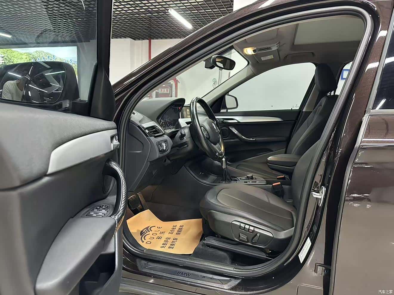 BMW X1, 2016 все фото