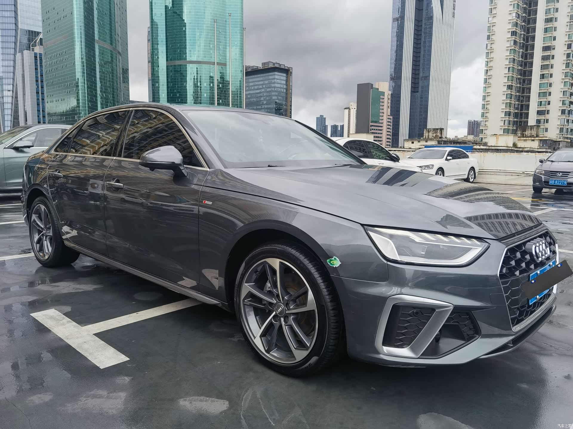 Audi A4L, 2021 3