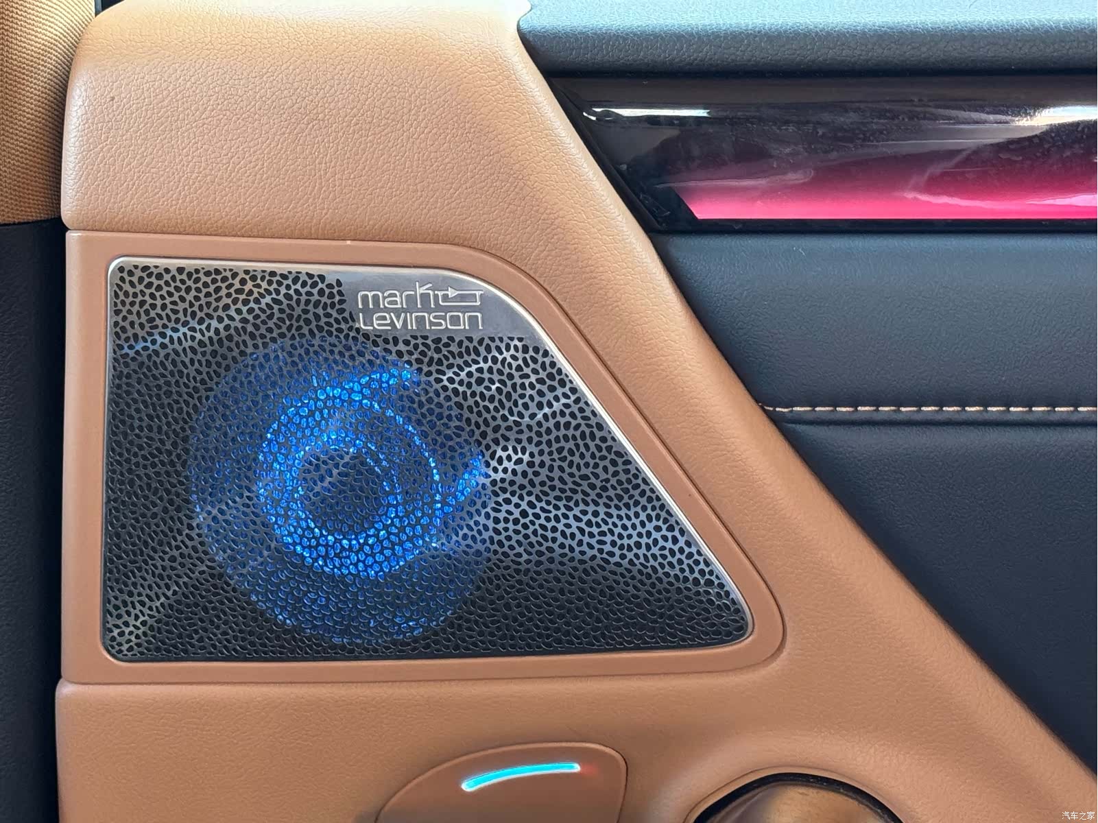 Lexus ES, 2024 24