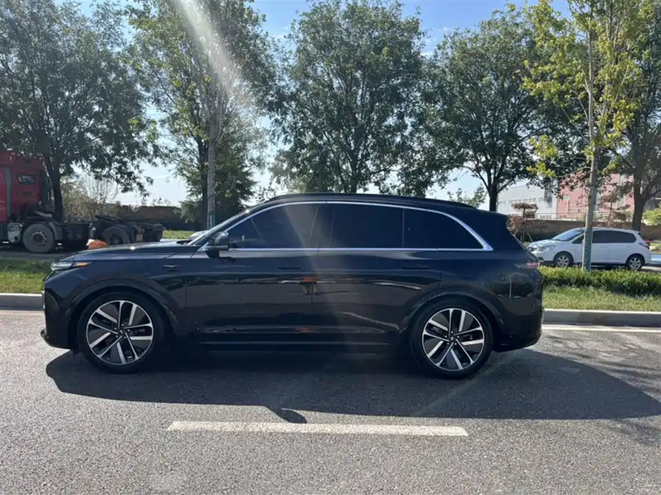 Li Auto Ideal L7