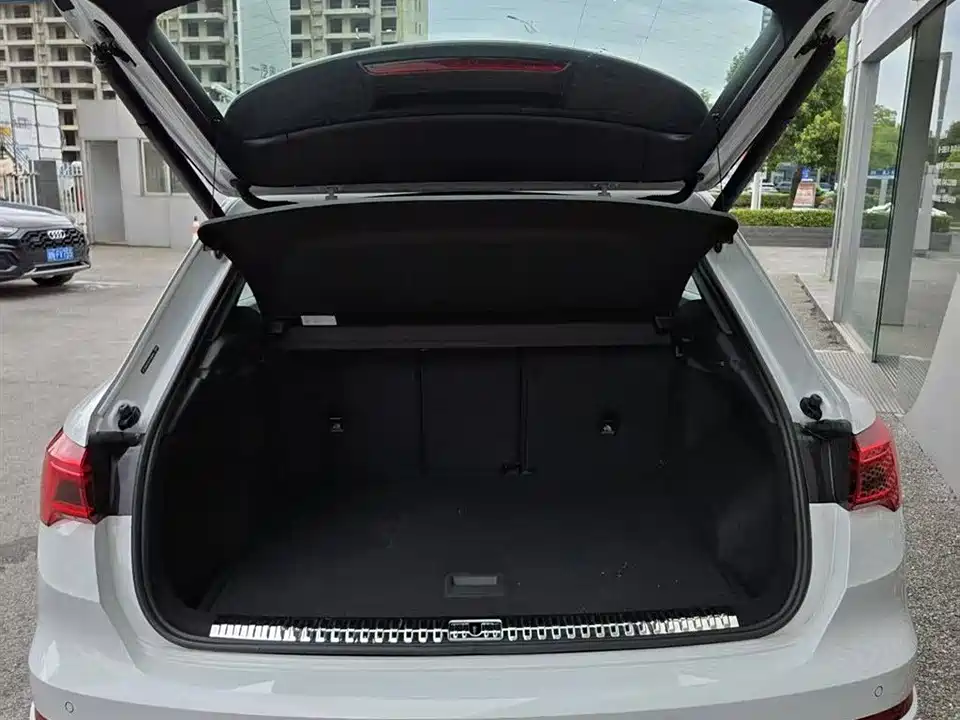 Audi Q3 Audi Q3