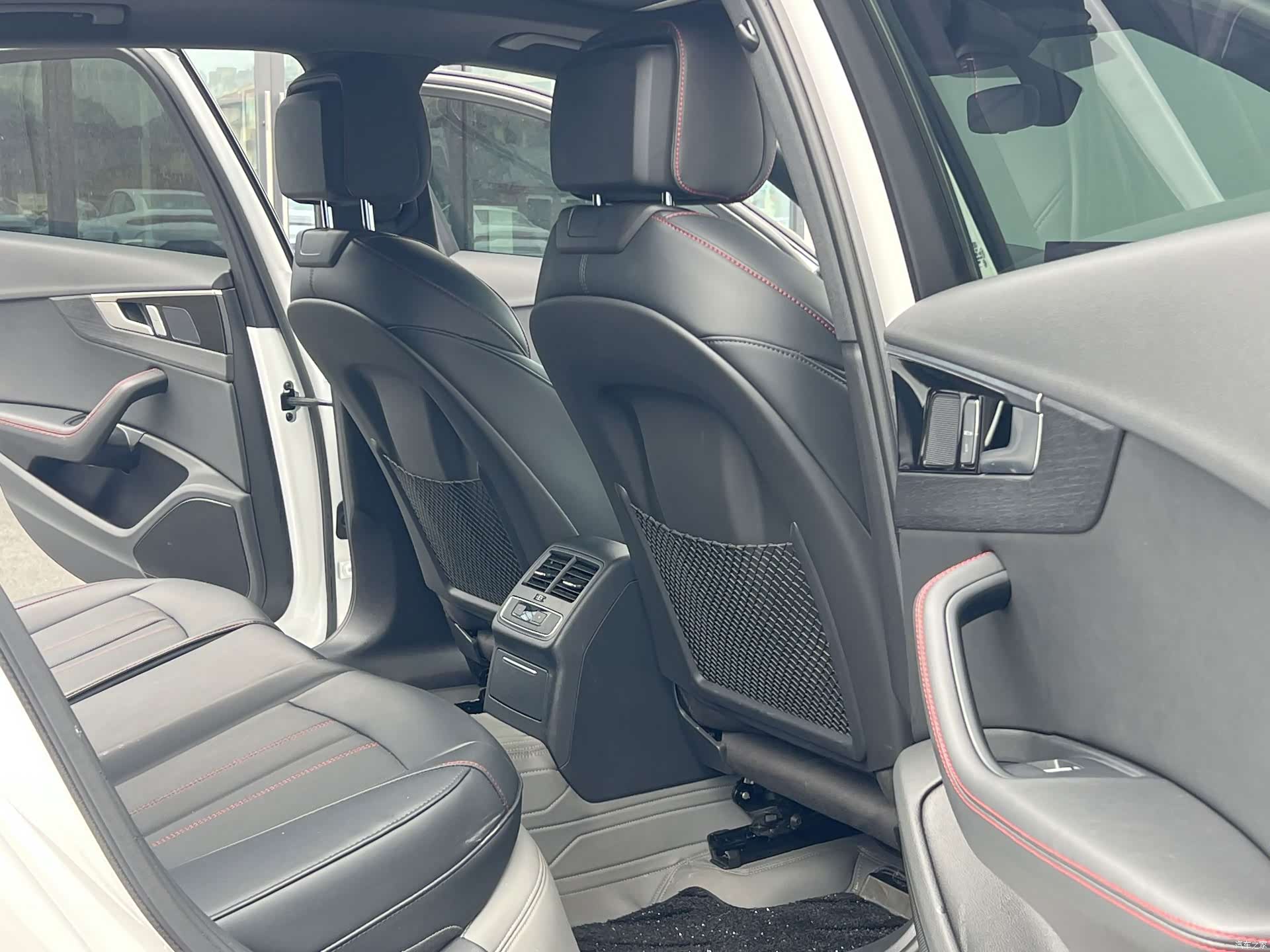 Audi A4L, 2025 7