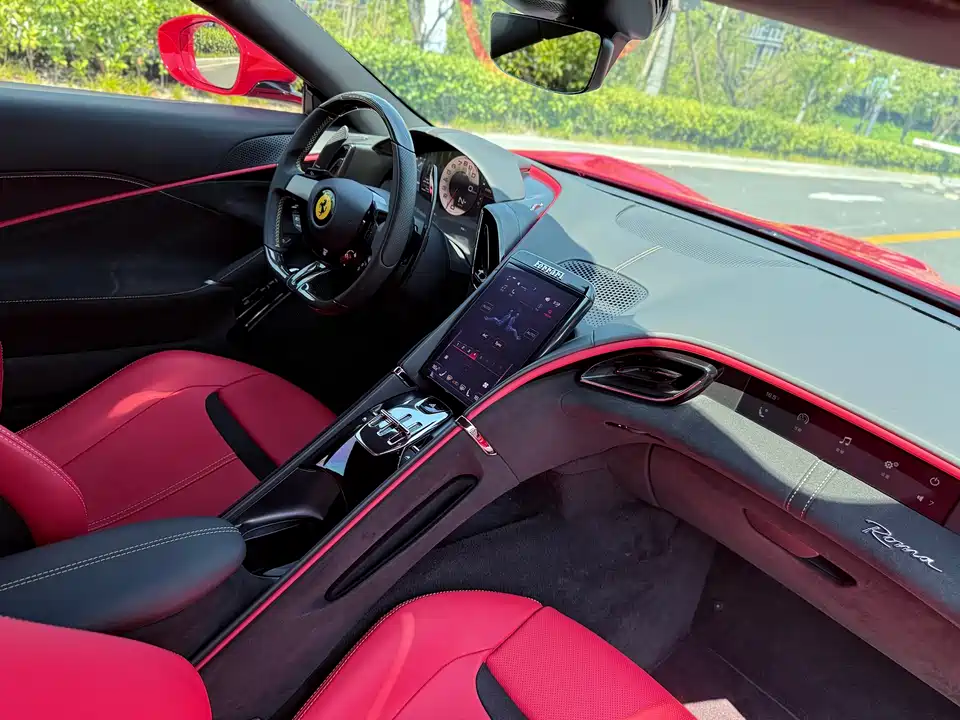 Ferrari Roma