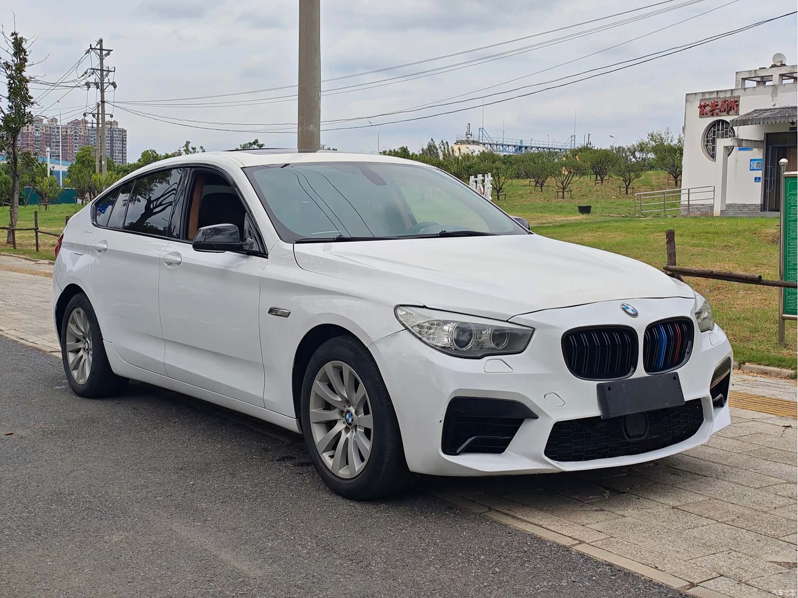 BMW 5 Series, 2014 3
