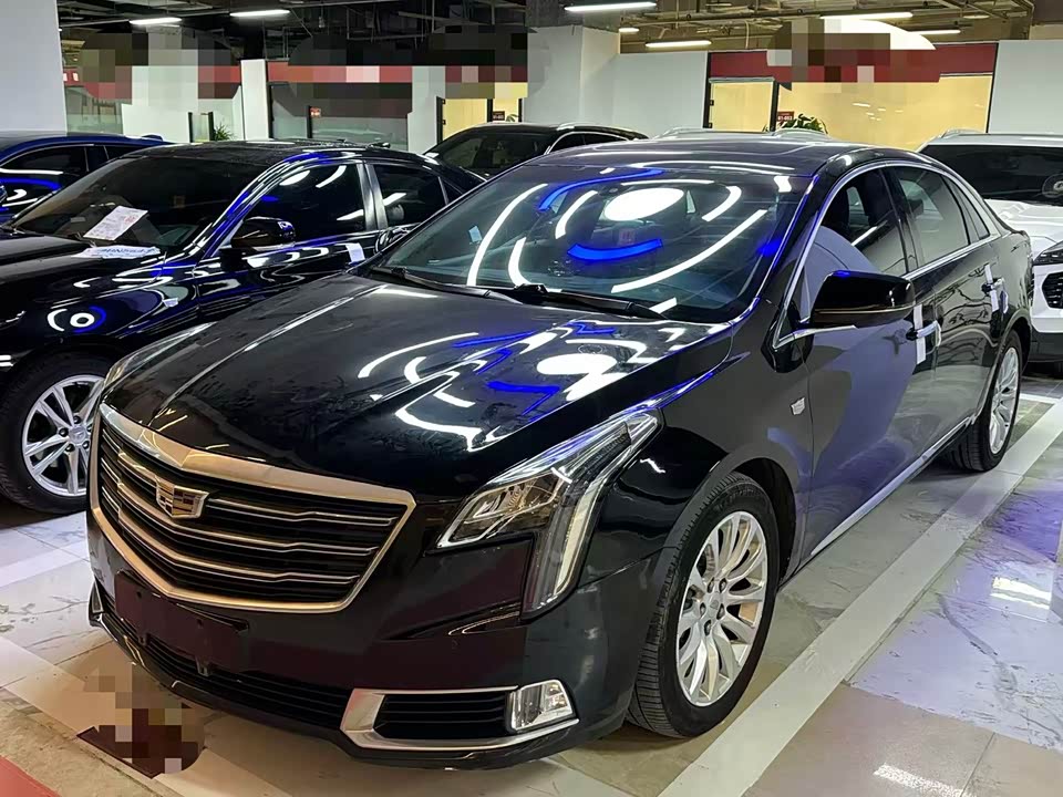 Cadillac XTS