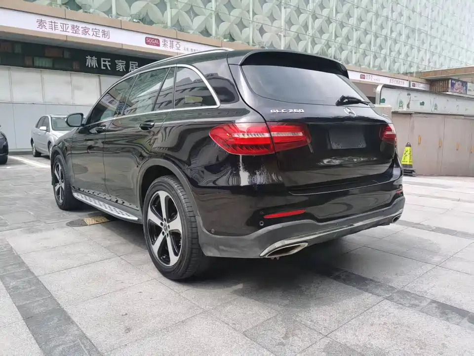 Mercedes-Benz GLC Mercedes-Benz GLC