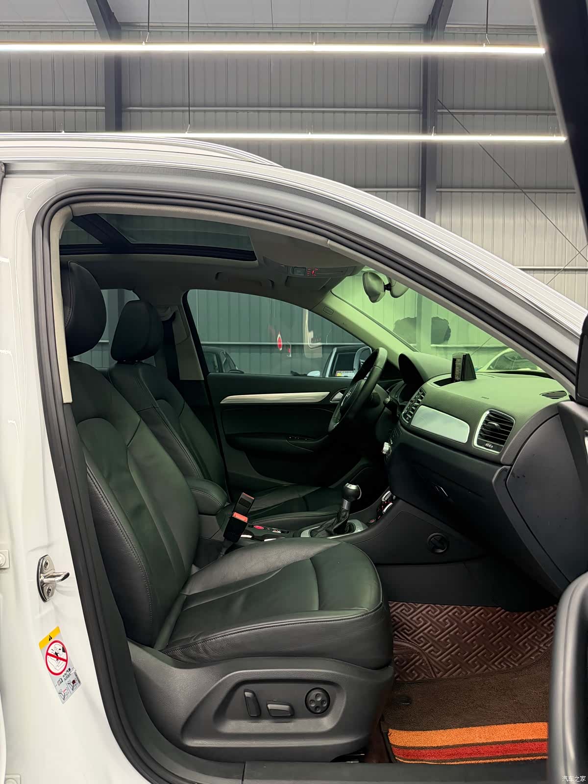 Audi Q3, 2016 8