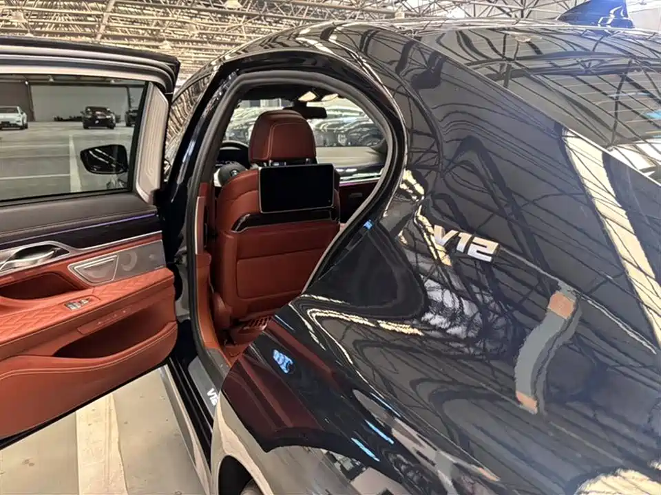 BMW 7 series BMW 7 series