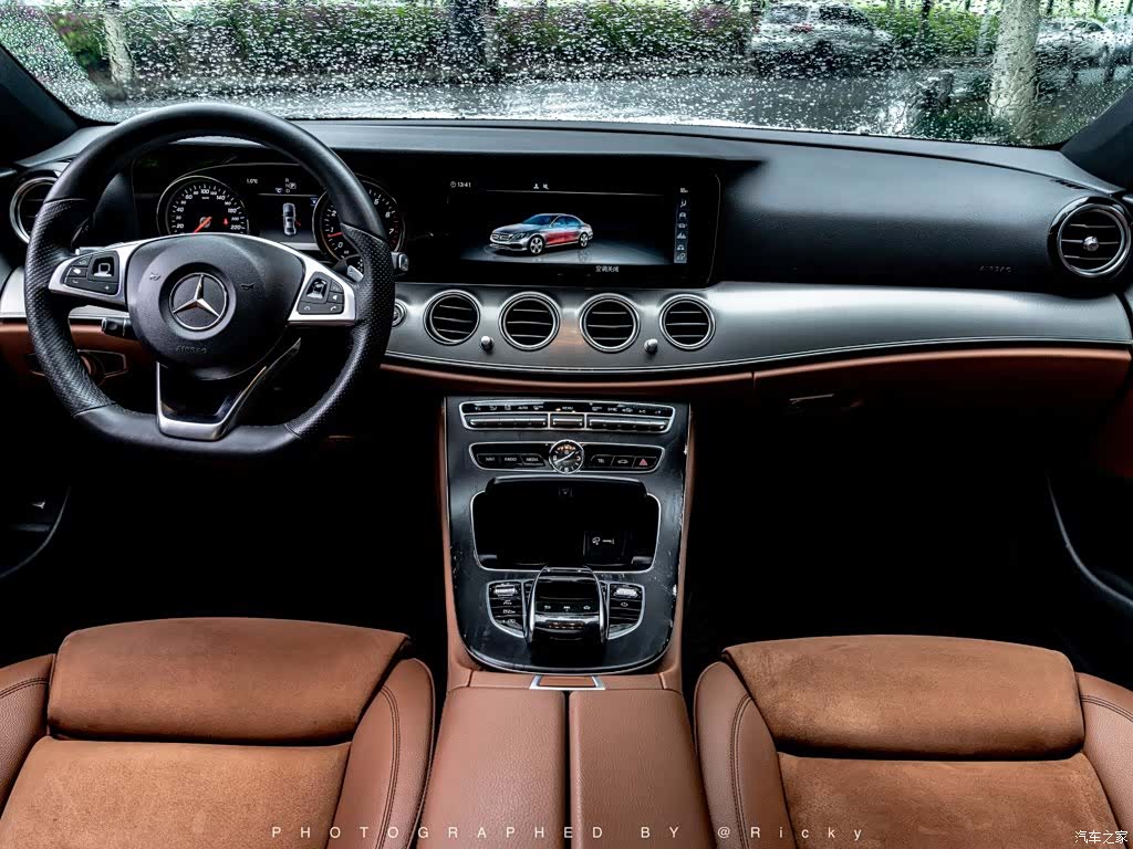 Mercedes-Benz E-Class, 2018 3
