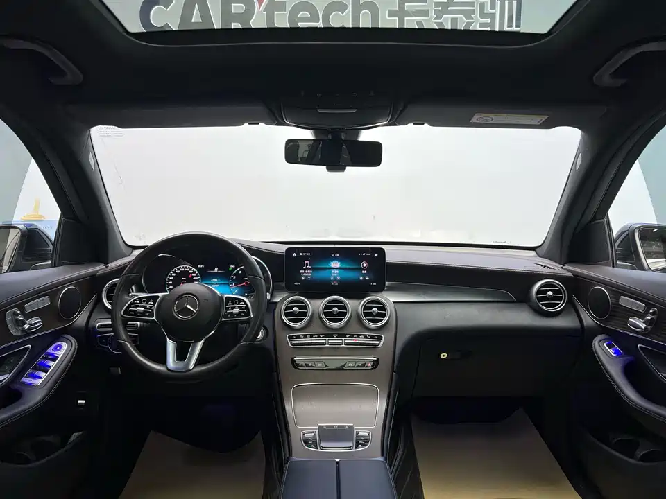 Mercedes-Benz GLC Mercedes-Benz GLC