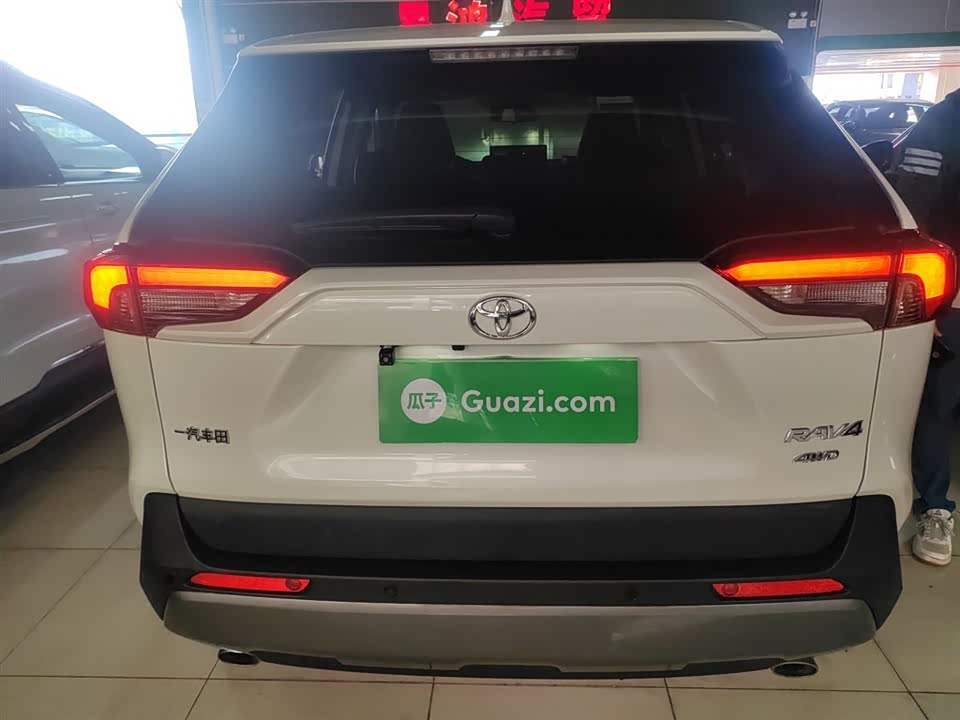 Toyota RAV4 Rongfang