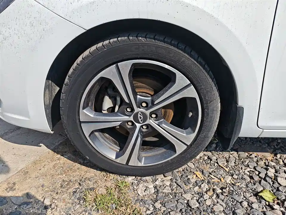 Chery Arrizo 5 Chery Arrizo 5