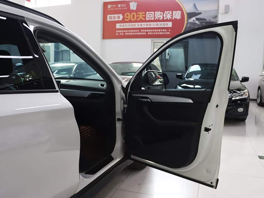 BMW X1 2017, фото 26