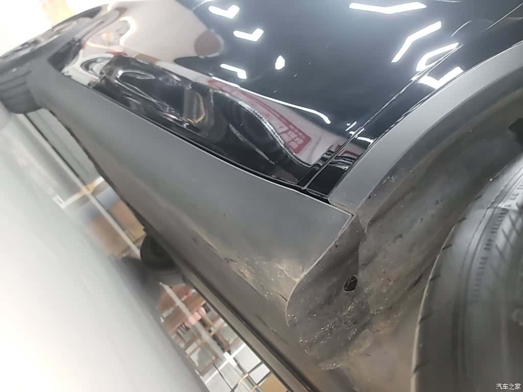Tesla Model Y, 2024 21