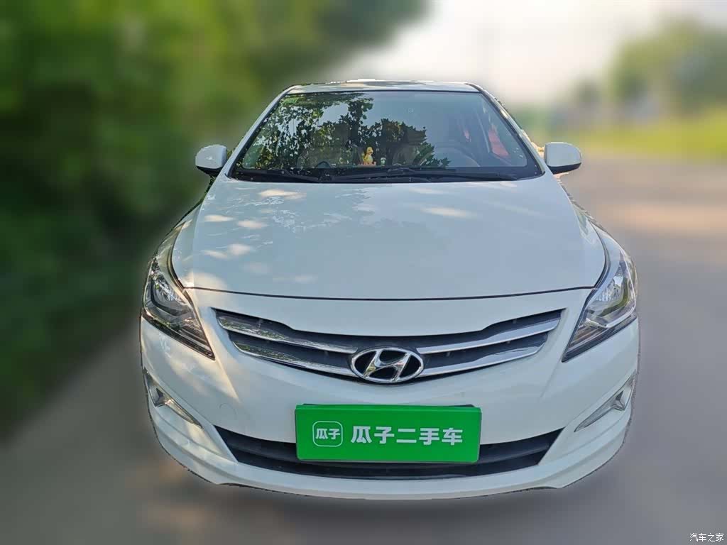Hyundai GLS, 2015 24