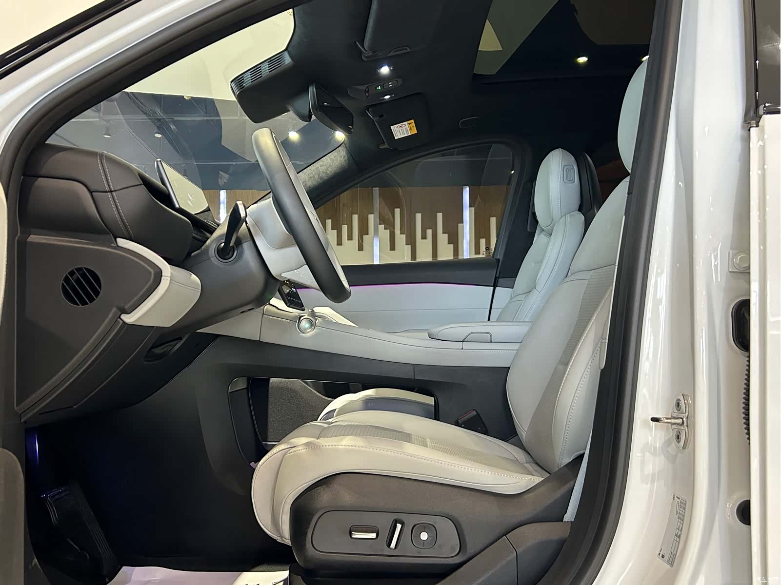 NIO ES6, 2025 7