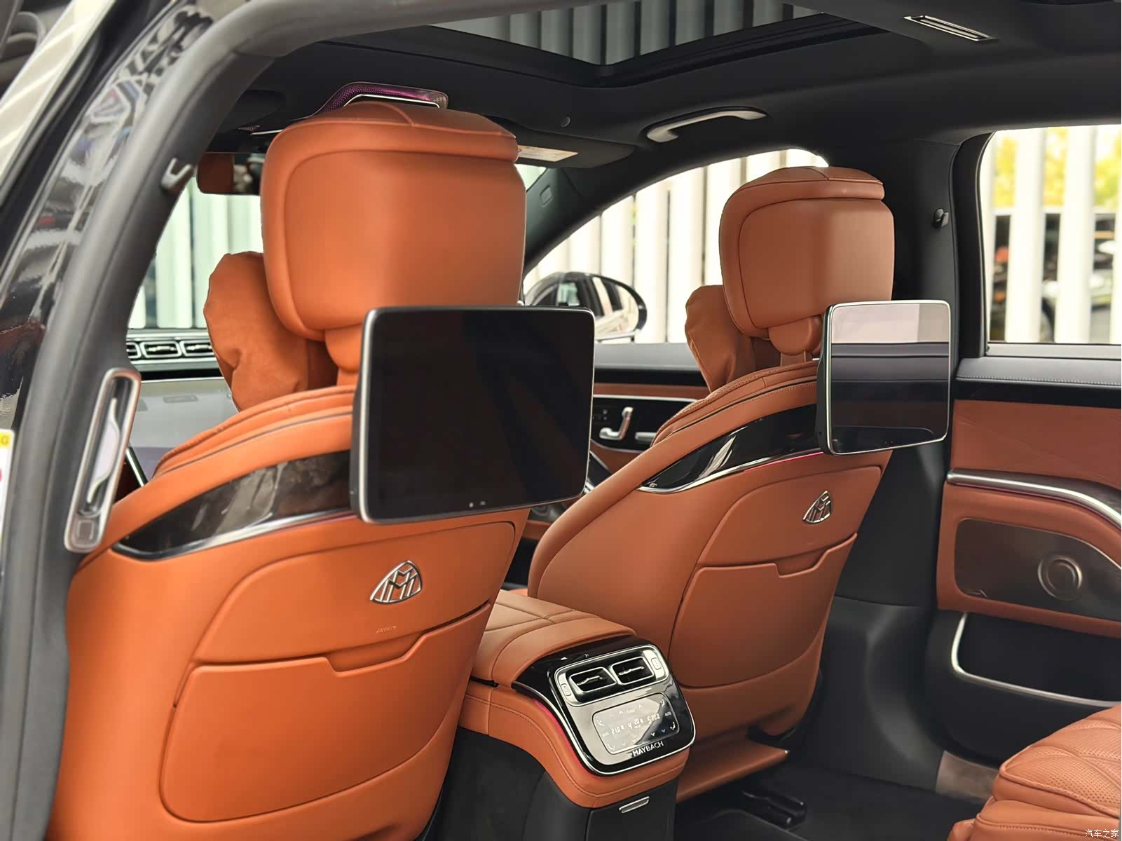 Maybach S-Class, 2022 12