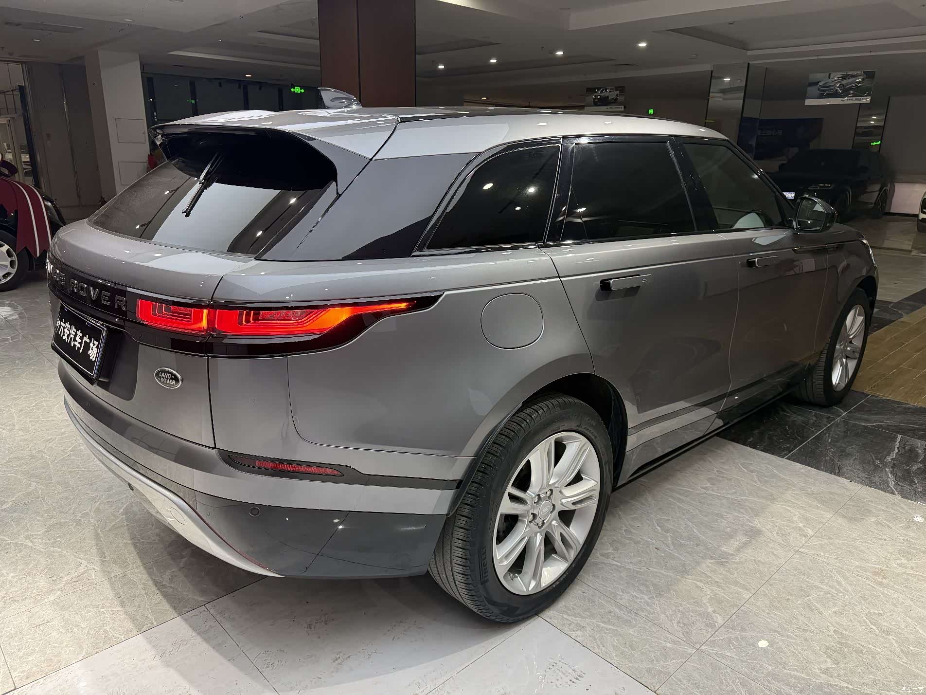 Land Rover Range Rover, 2020 16