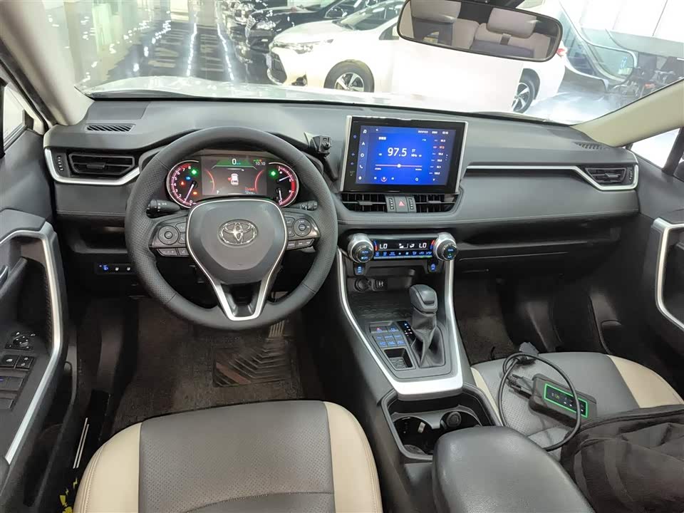 Toyota RAV4 Rongfang