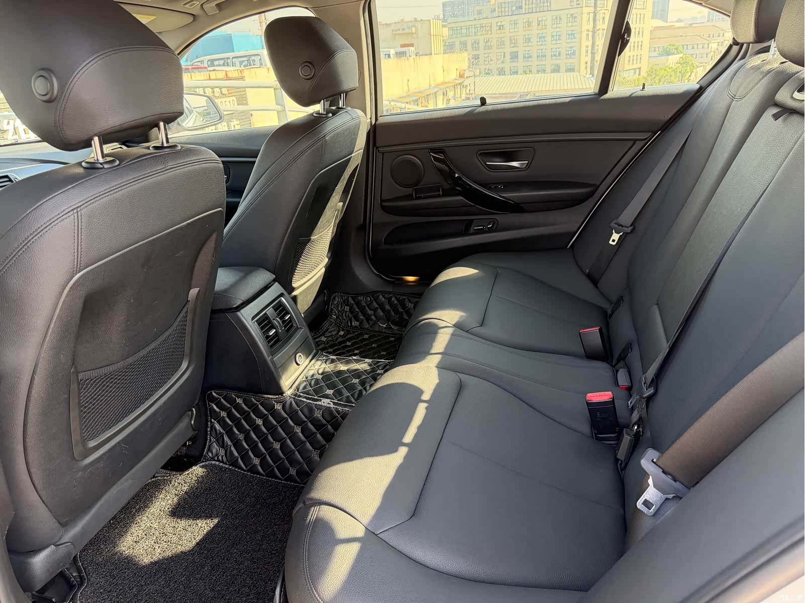 BMW 3 Series, 2018 14
