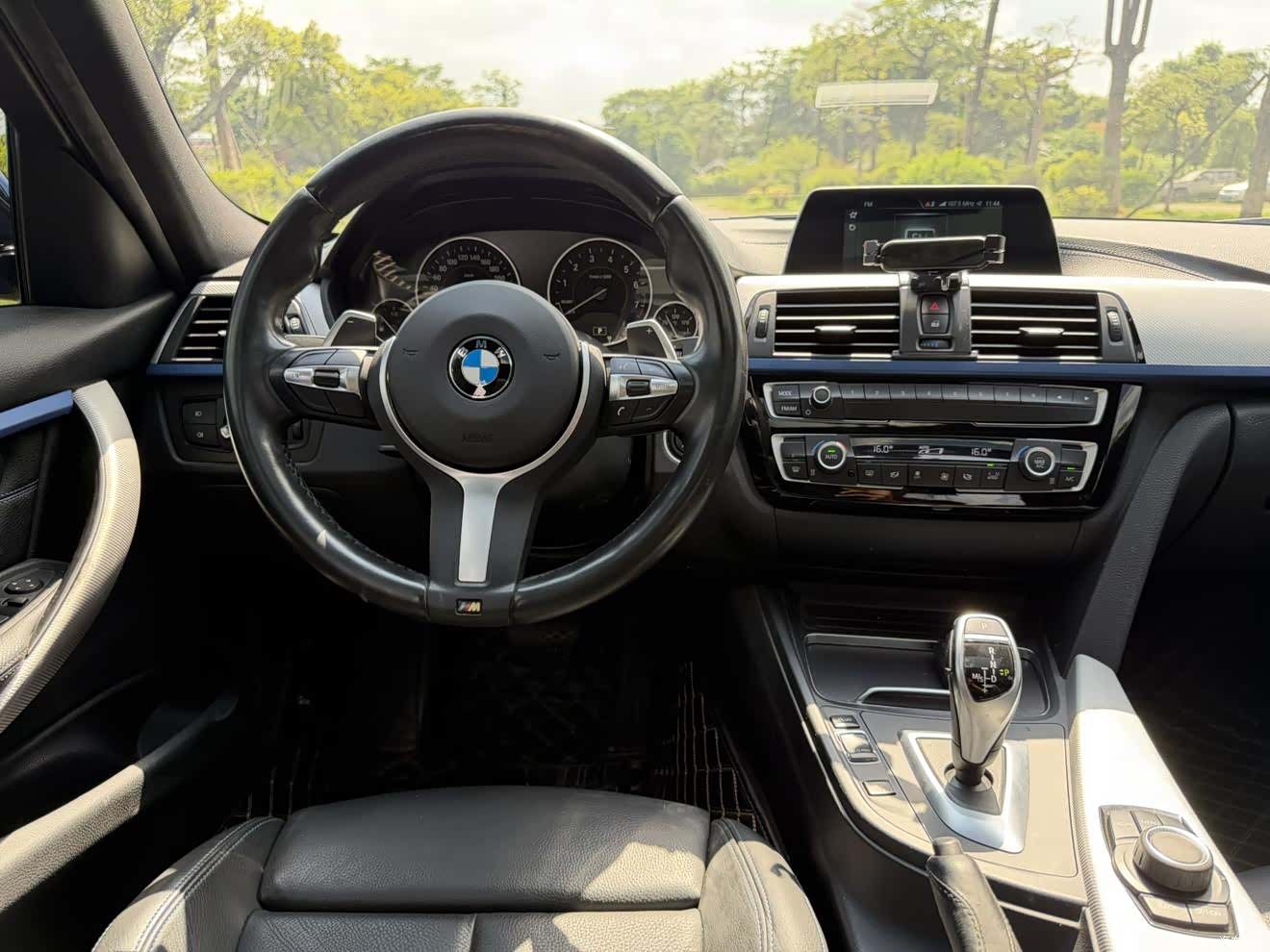 BMW 3 Series, 2019 10