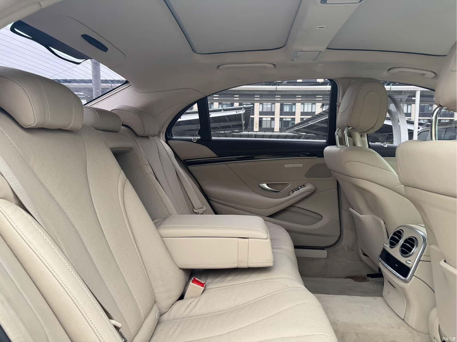 Mercedes-Benz S-Class, 2015 15
