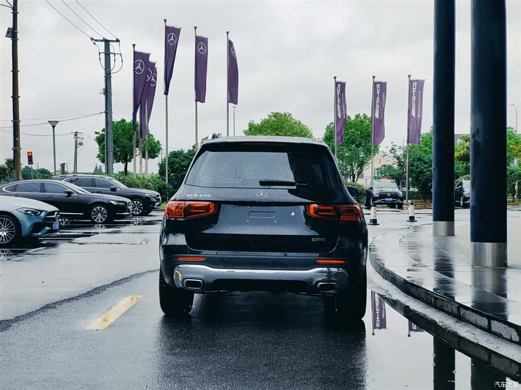 Mercedes-Benz GLB, 2025 все фото
