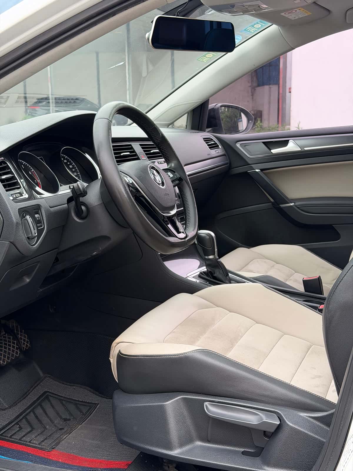 Volkswagen Golf, 2017 8