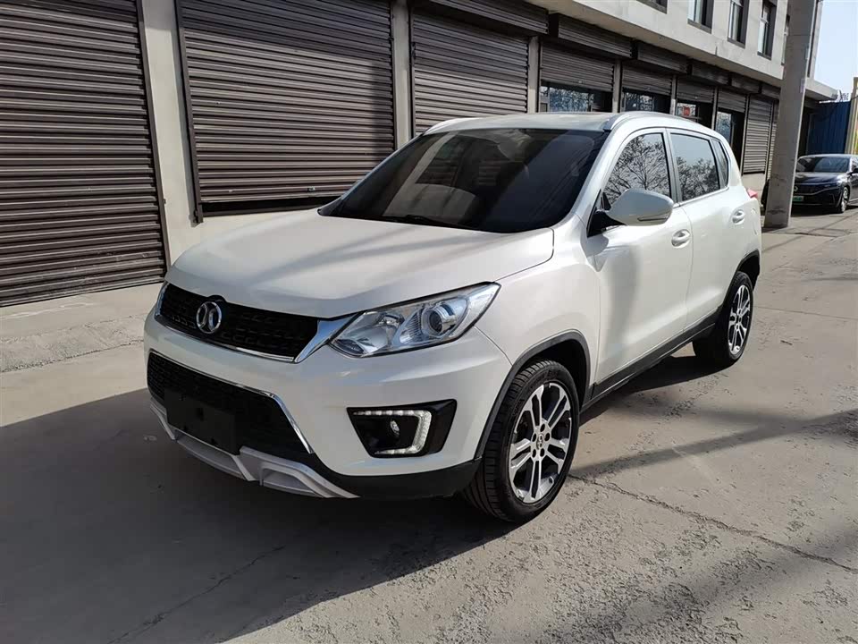 BAIC Shenbao X35