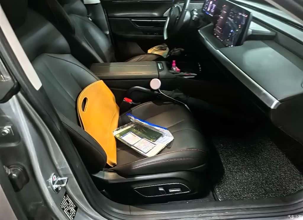 Xpeng P7, 2023 6