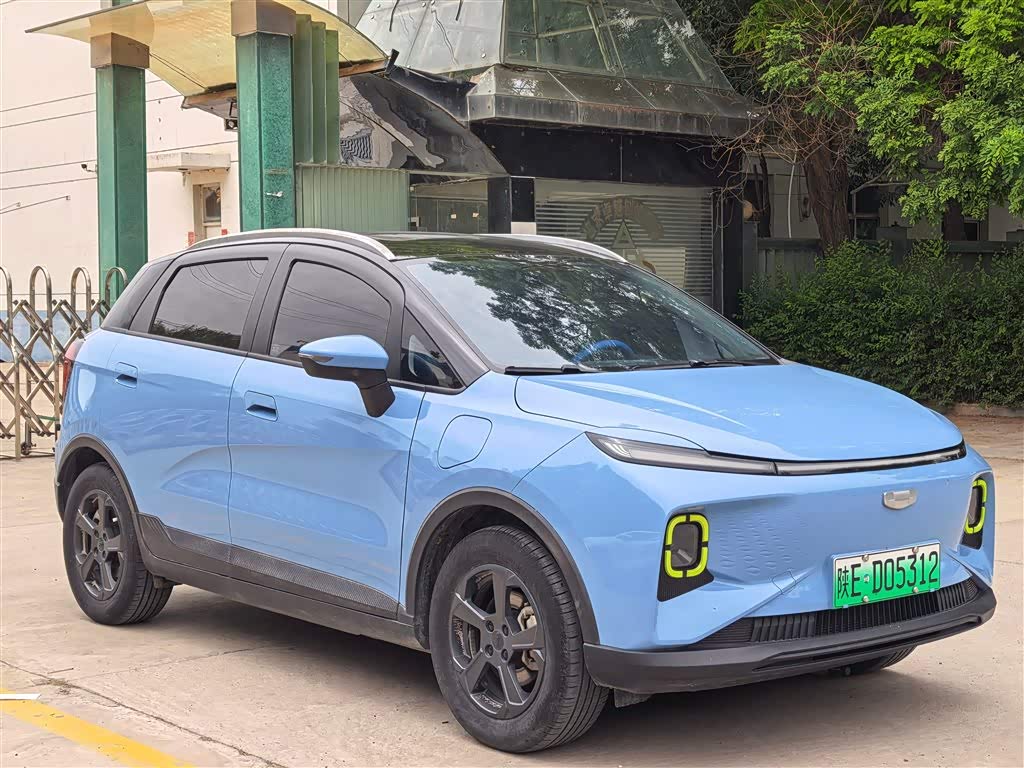 Geely EFirefly
