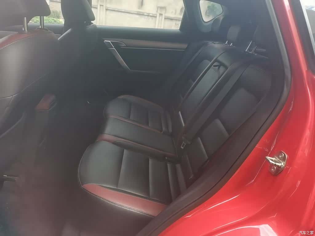 Geely Coolray, 2020 17
