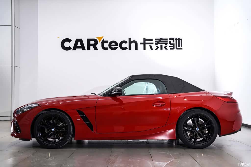 BMW Z4, 2022 8