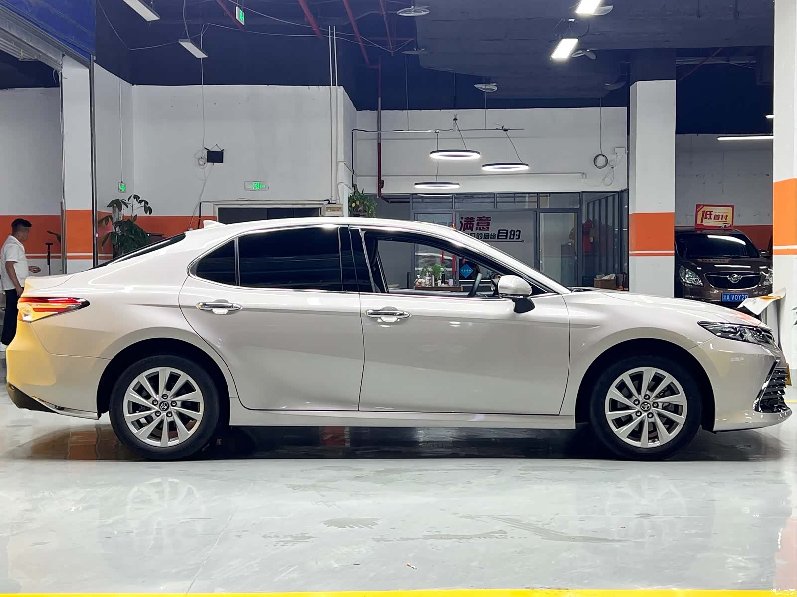 Toyota Camry, 2023 8