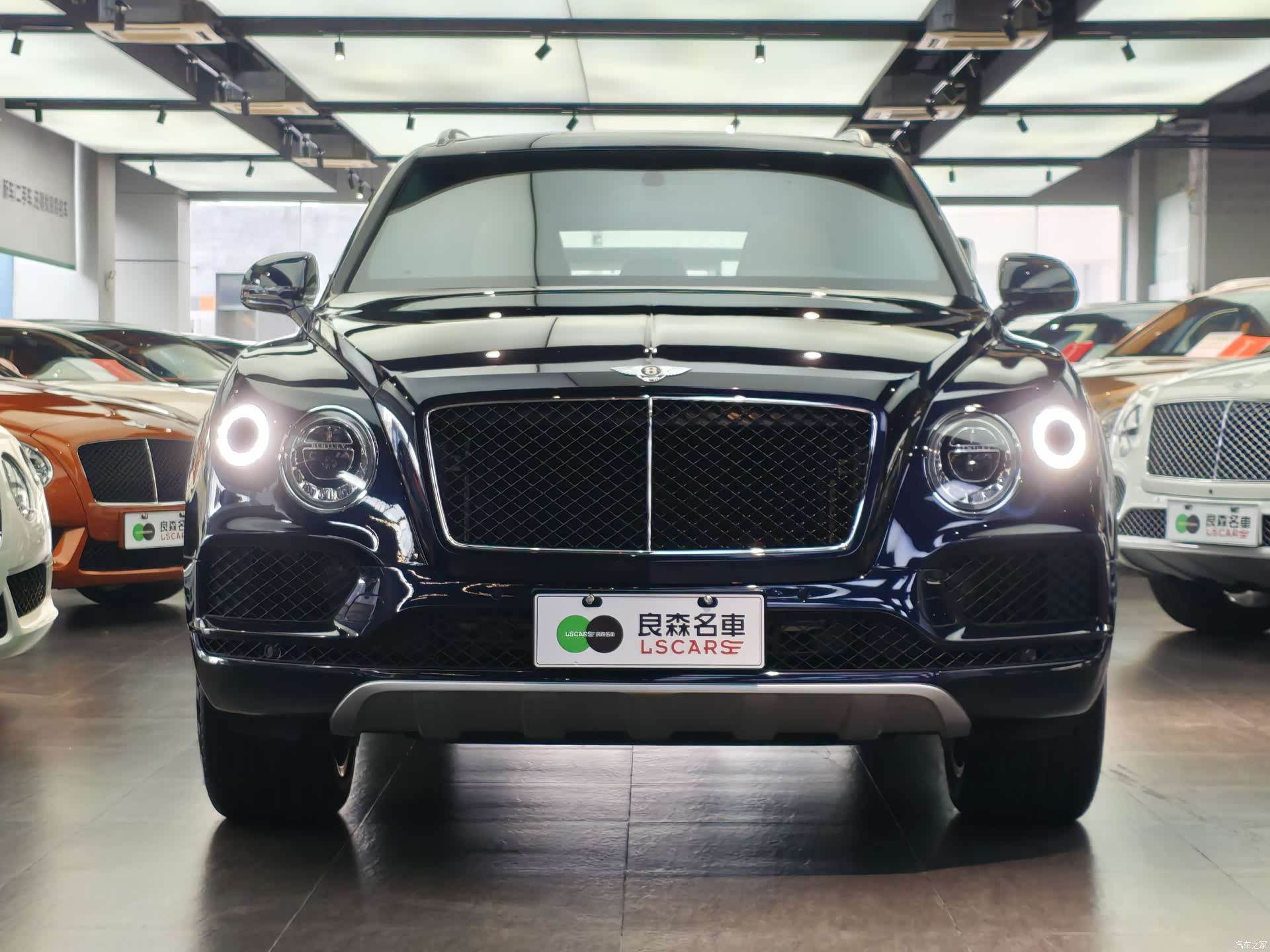 Bentley Bentayga, 2020 2