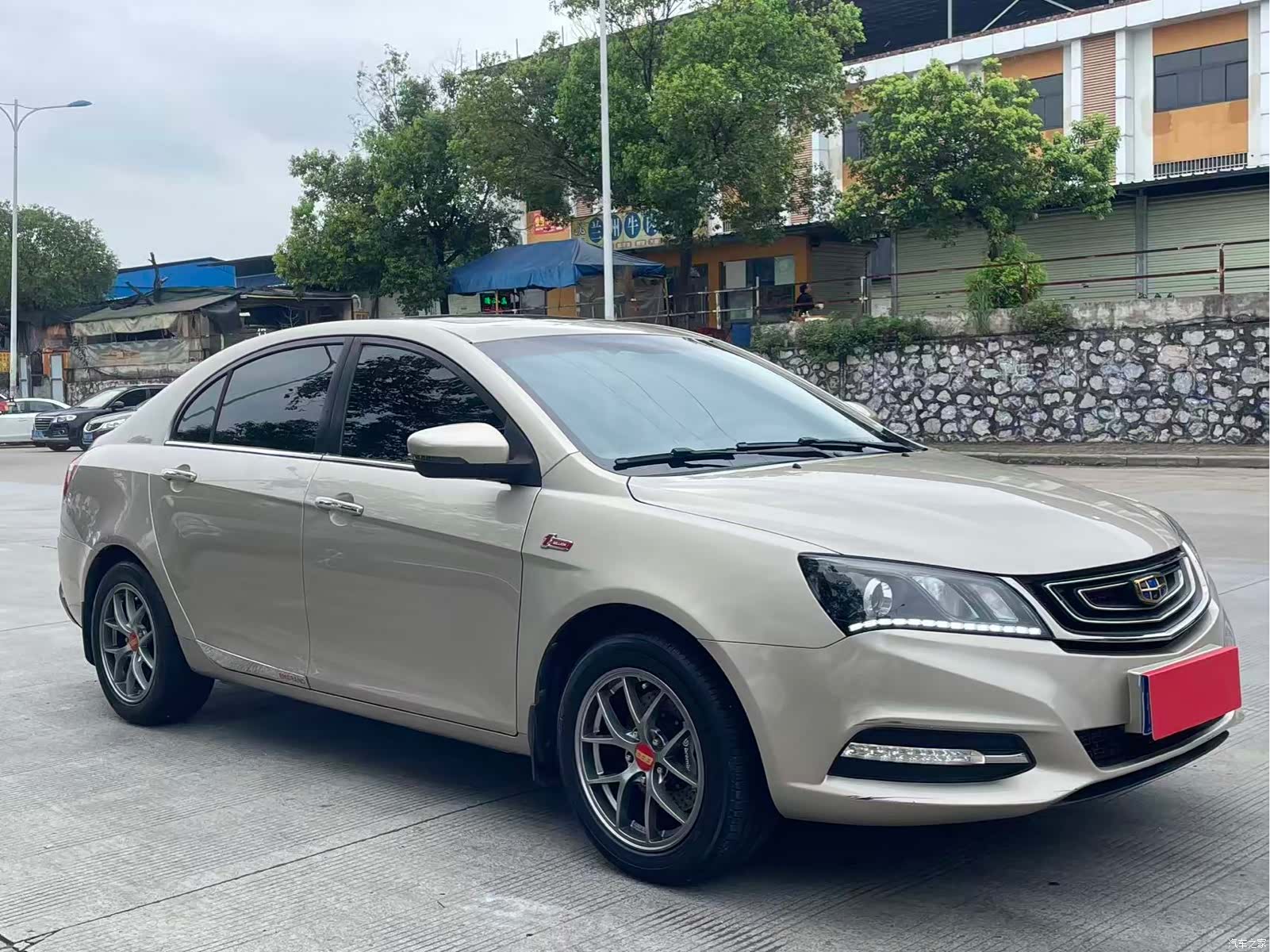 Geely Emgrand, 2018 3