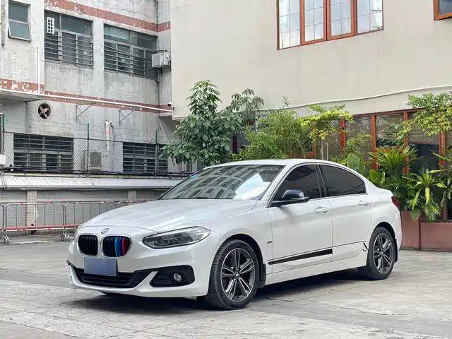 BMW 1 Series 2018 — купить из Китая под заказ