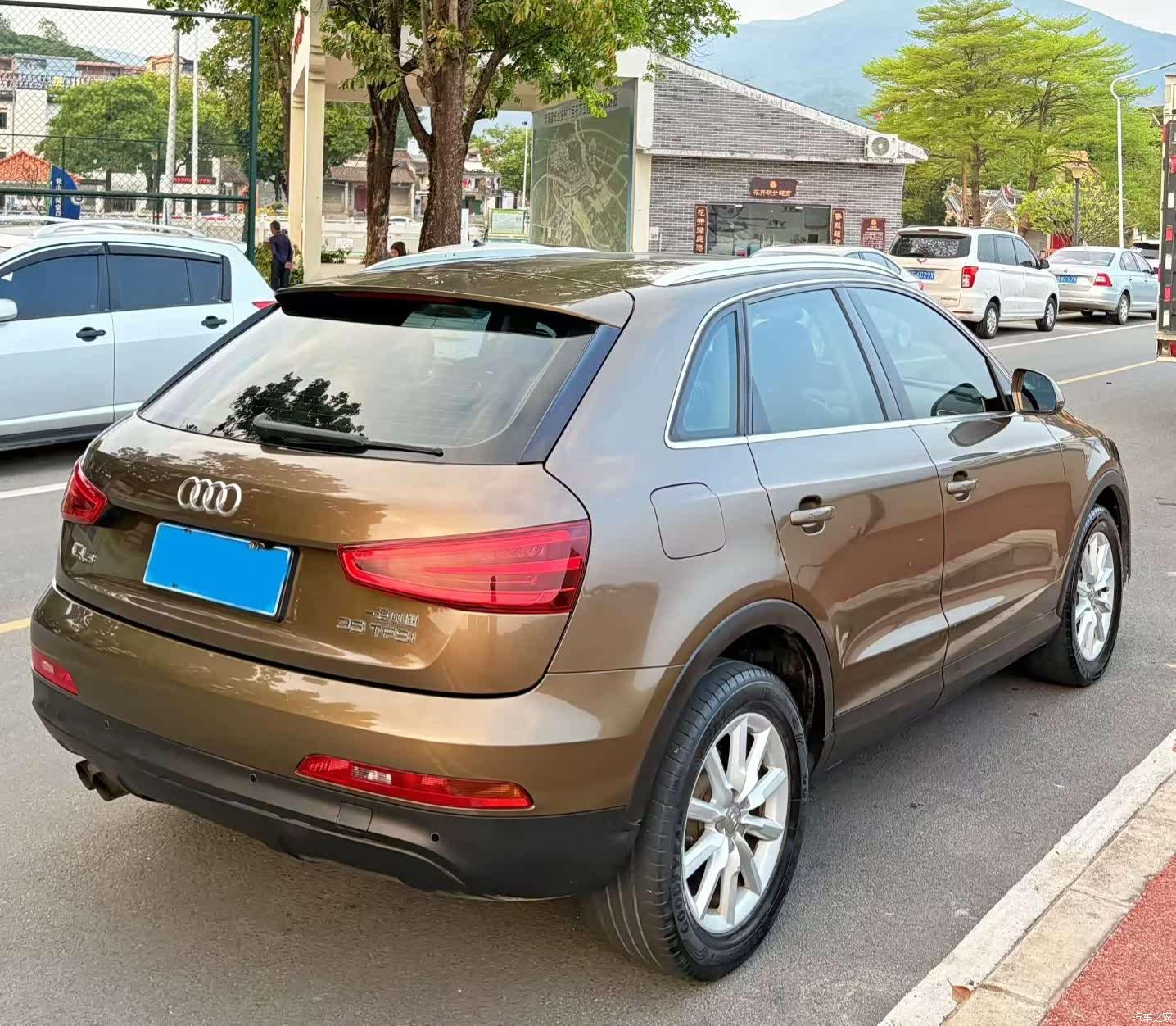 Audi Q3, 2014 7
