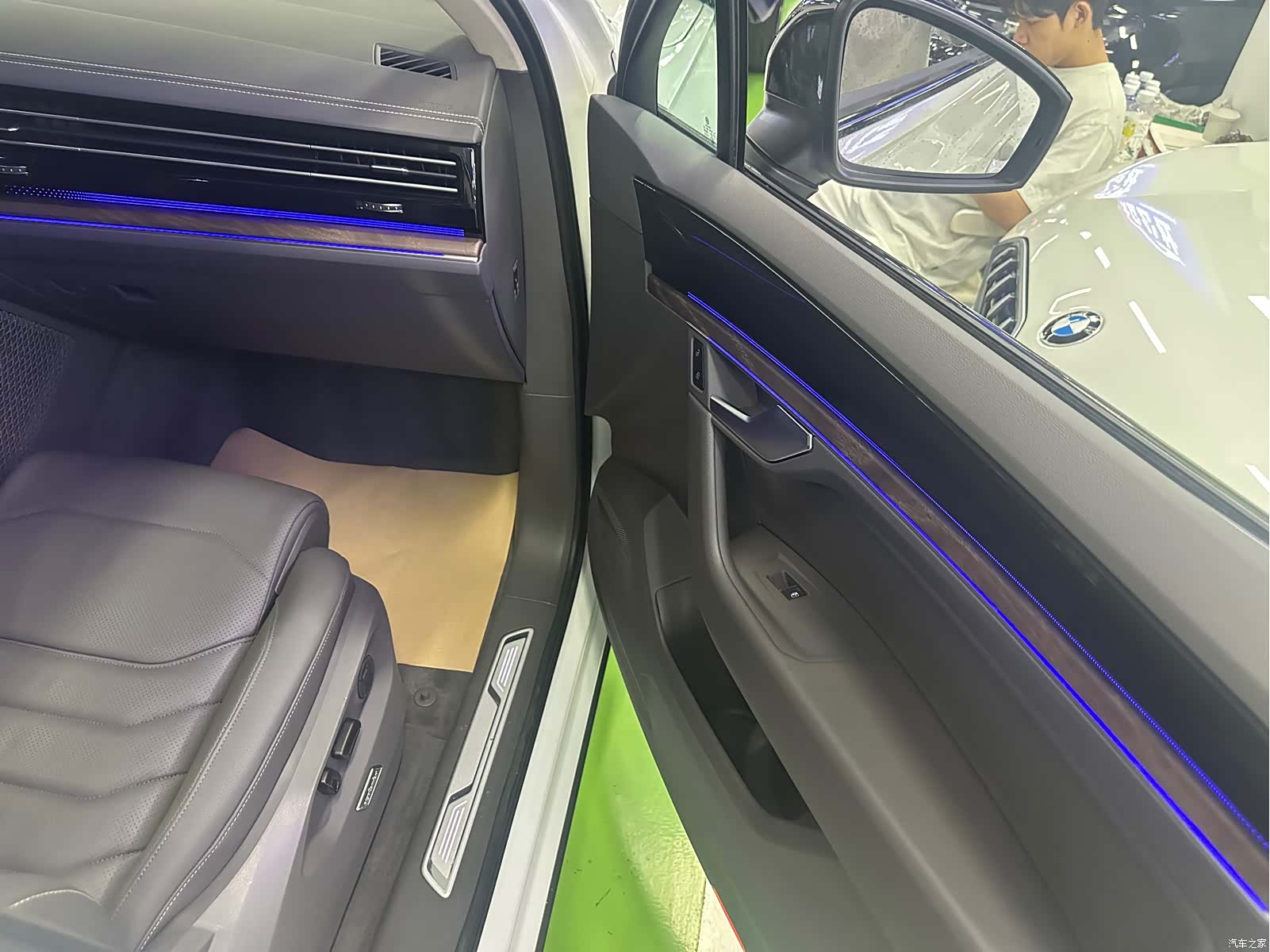 Volkswagen Touareg, 2019 16