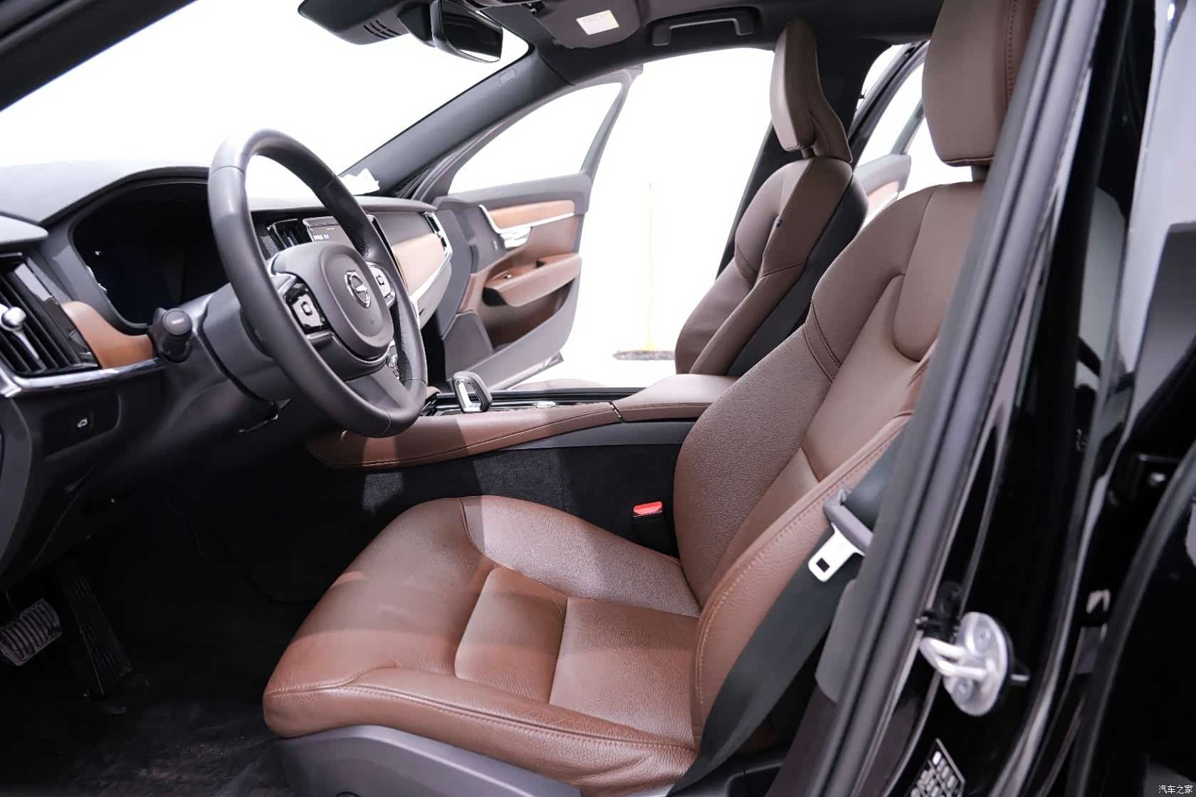 Volvo S90, 2023 20
