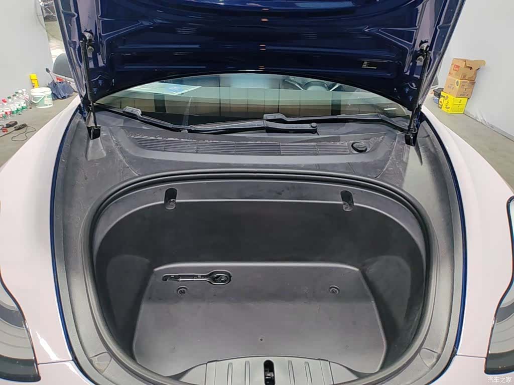 Tesla Model 3, 2020 16
