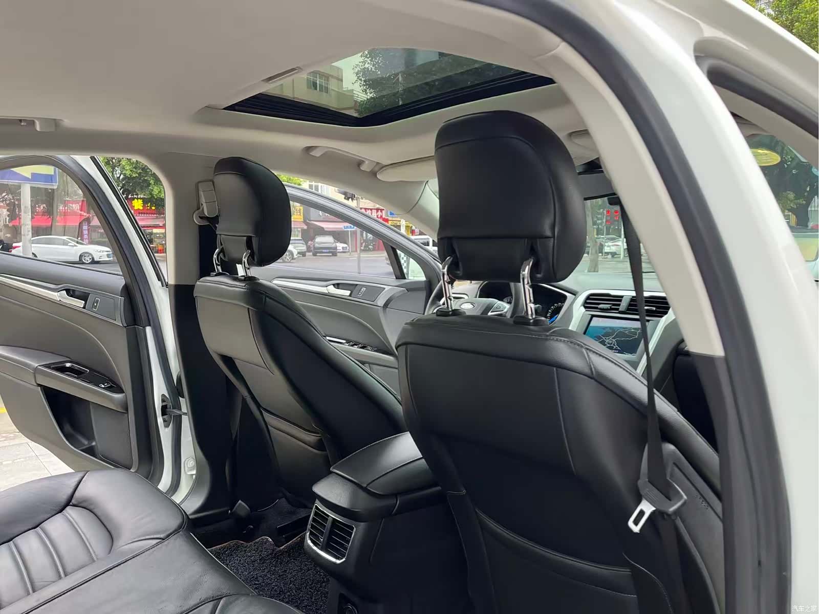 Ford Mondeo, 2017 20