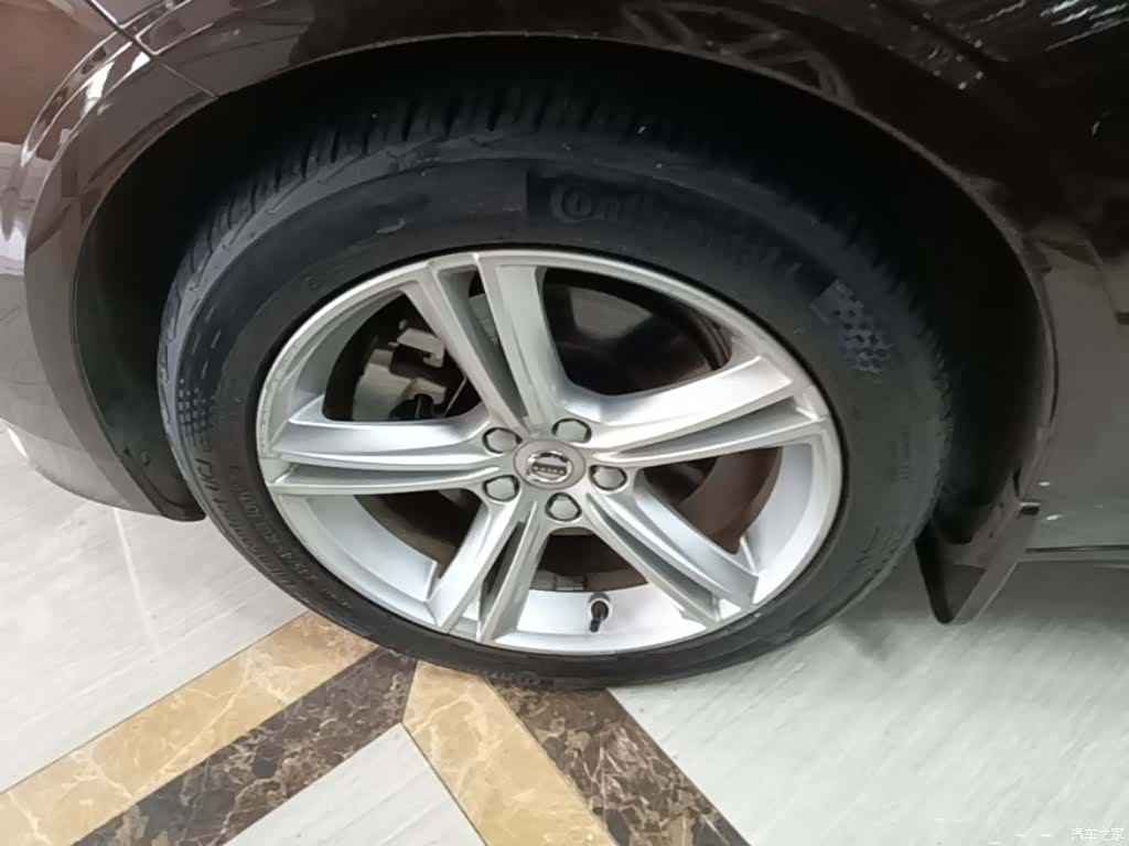 Volvo S90, 2018 23
