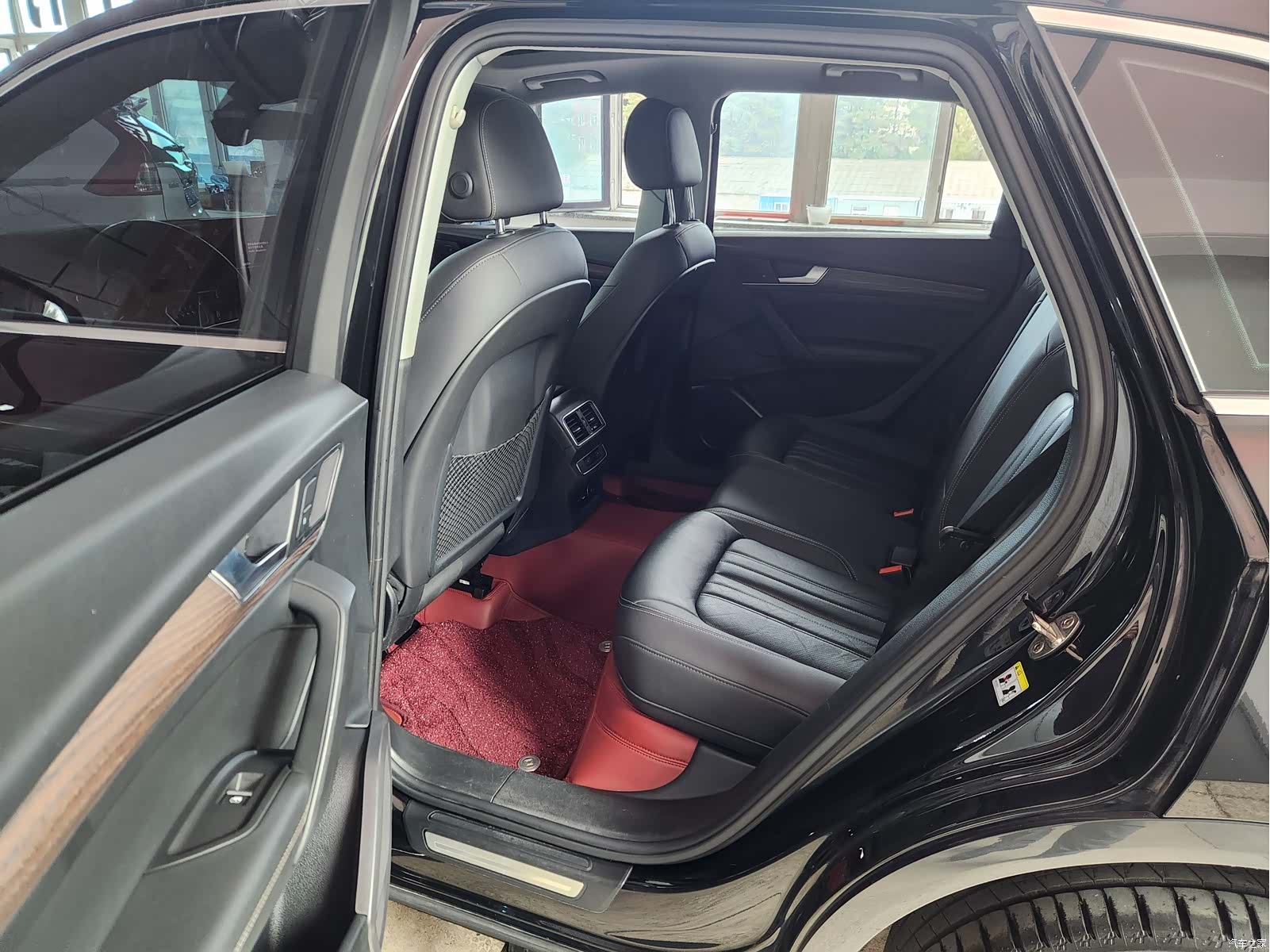 Audi Q5L, 2022 8