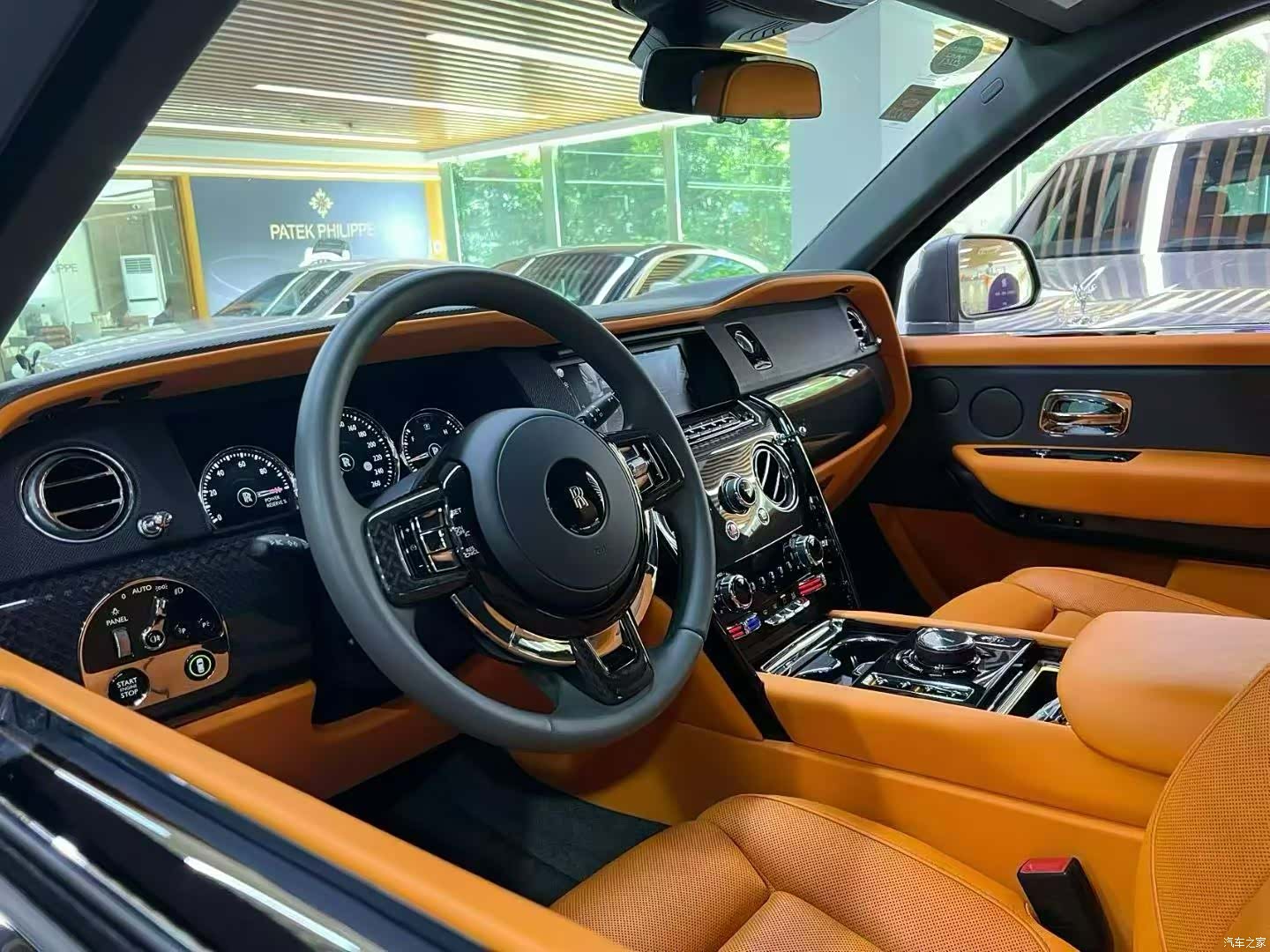 Rolls-Royce Cullinan, 2021 4
