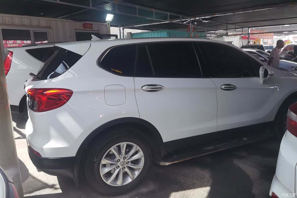 Buick Envision Plus, 2016 3