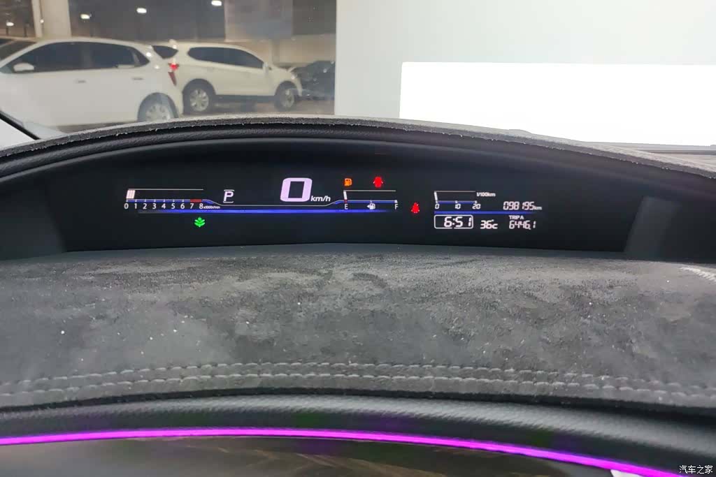 Honda Jade, 2018 14