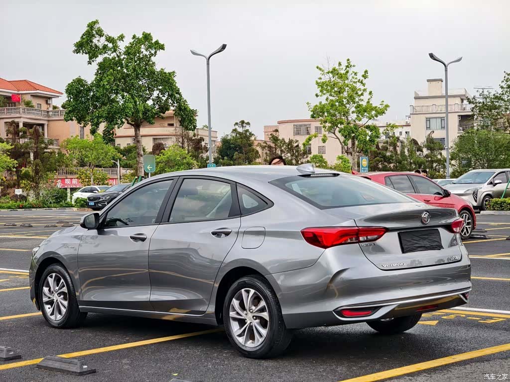 Buick Verano, 2022 14