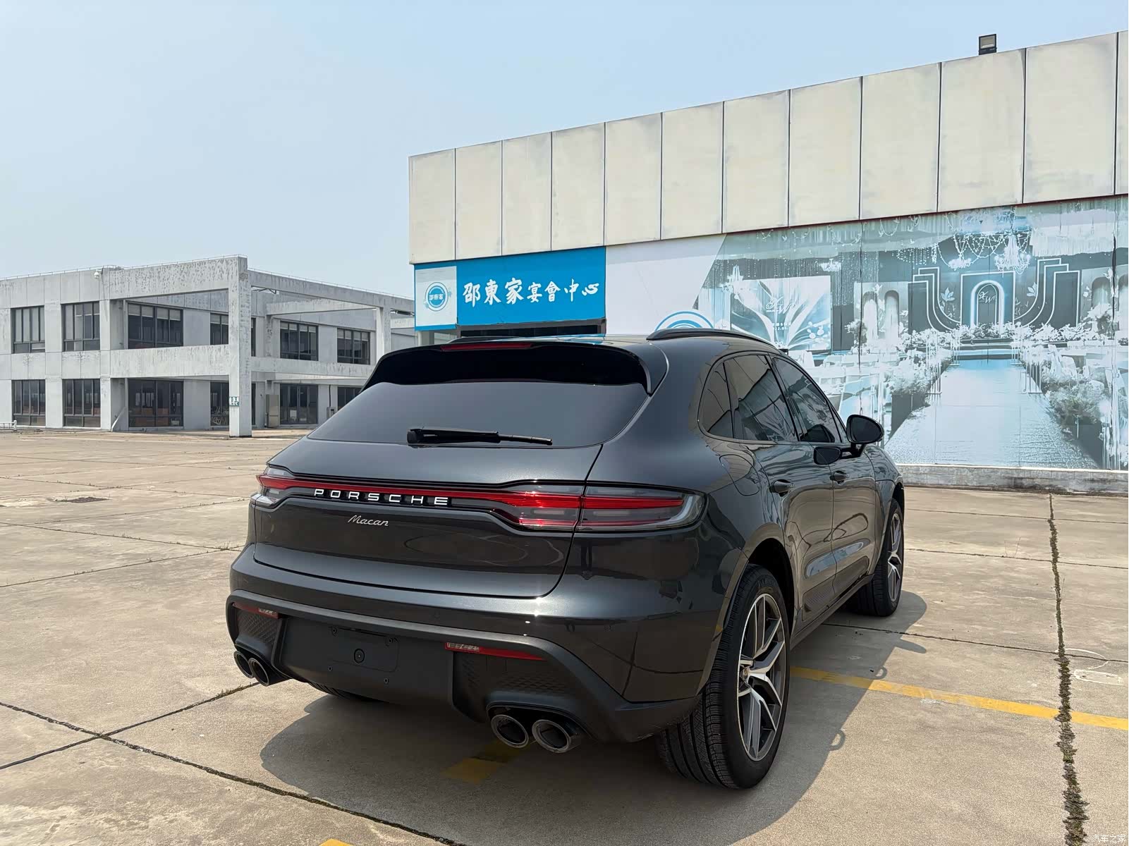 Porsche Macan, 2022 4