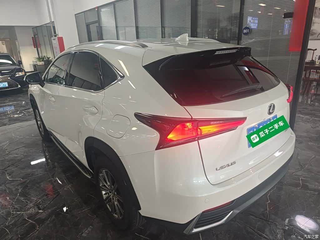 Lexus NX, 2019 все фото